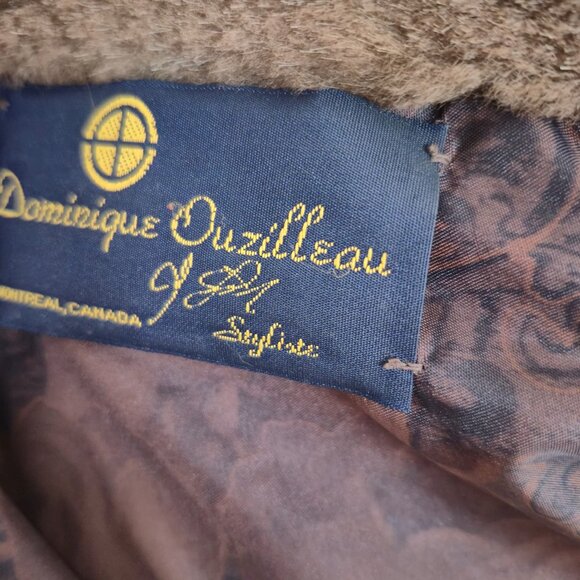 Vintage Gerard Samuel Women Fur Coat - Picture 5 of 17